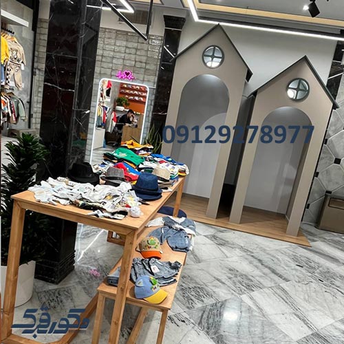 دکور فروشگاه لباس